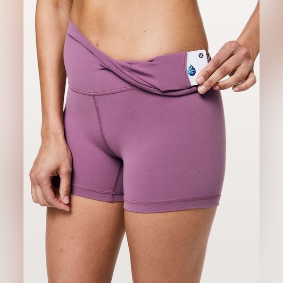 Lululemon Align Short *4"
Vintage Plum size 4 like new - Picture 4 of 11